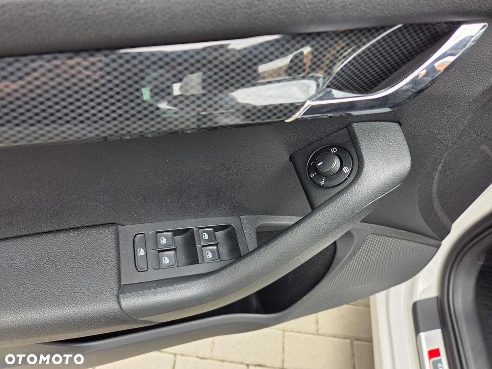 Skoda Octavia 2.0 TDI (Green tec) RS - 23