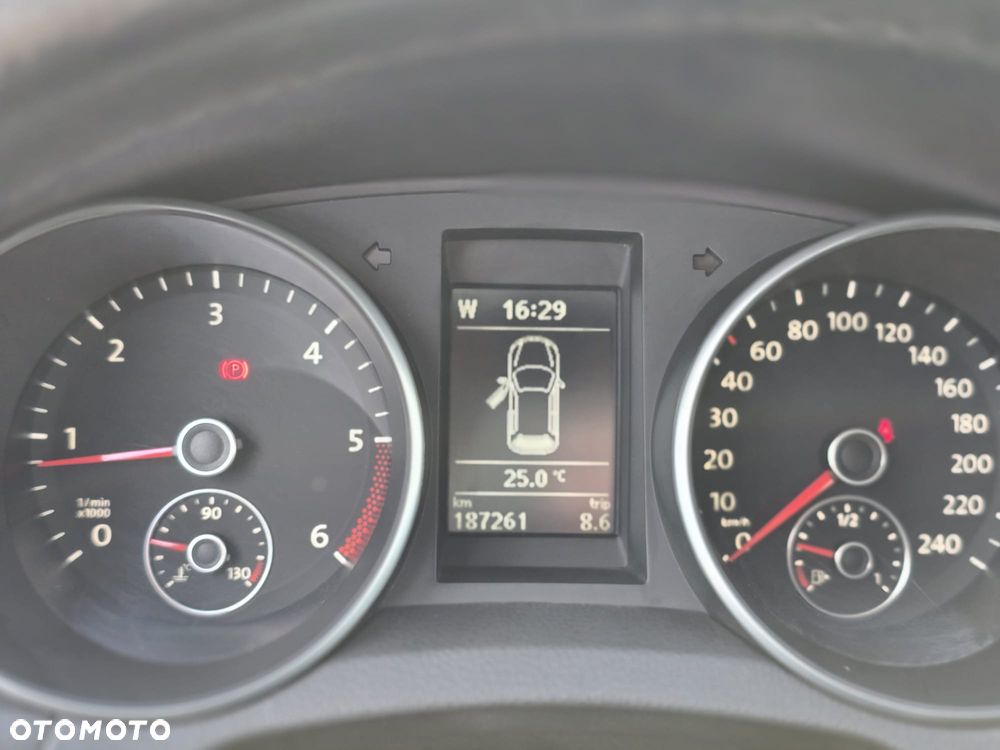 Volkswagen Golf 1.6 TDI BMT Highline - 20