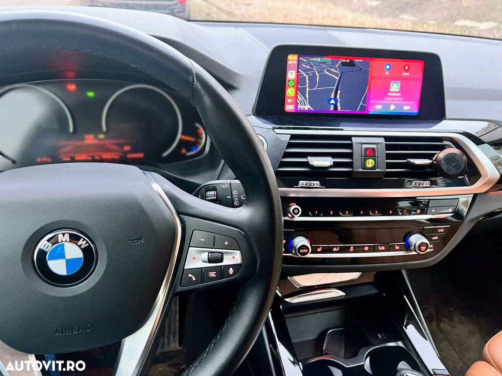 BMW X3 xDrive20i AT xLine - 6