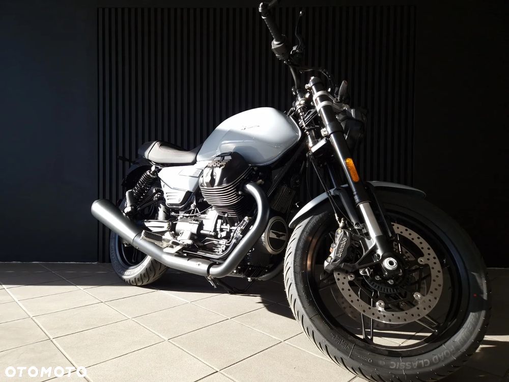 Moto Guzzi V7 - 5