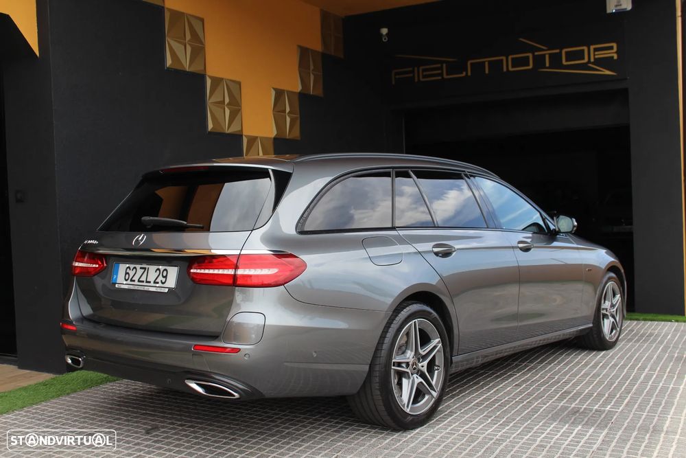 Mercedes-Benz E 300 de AMG Line - 13