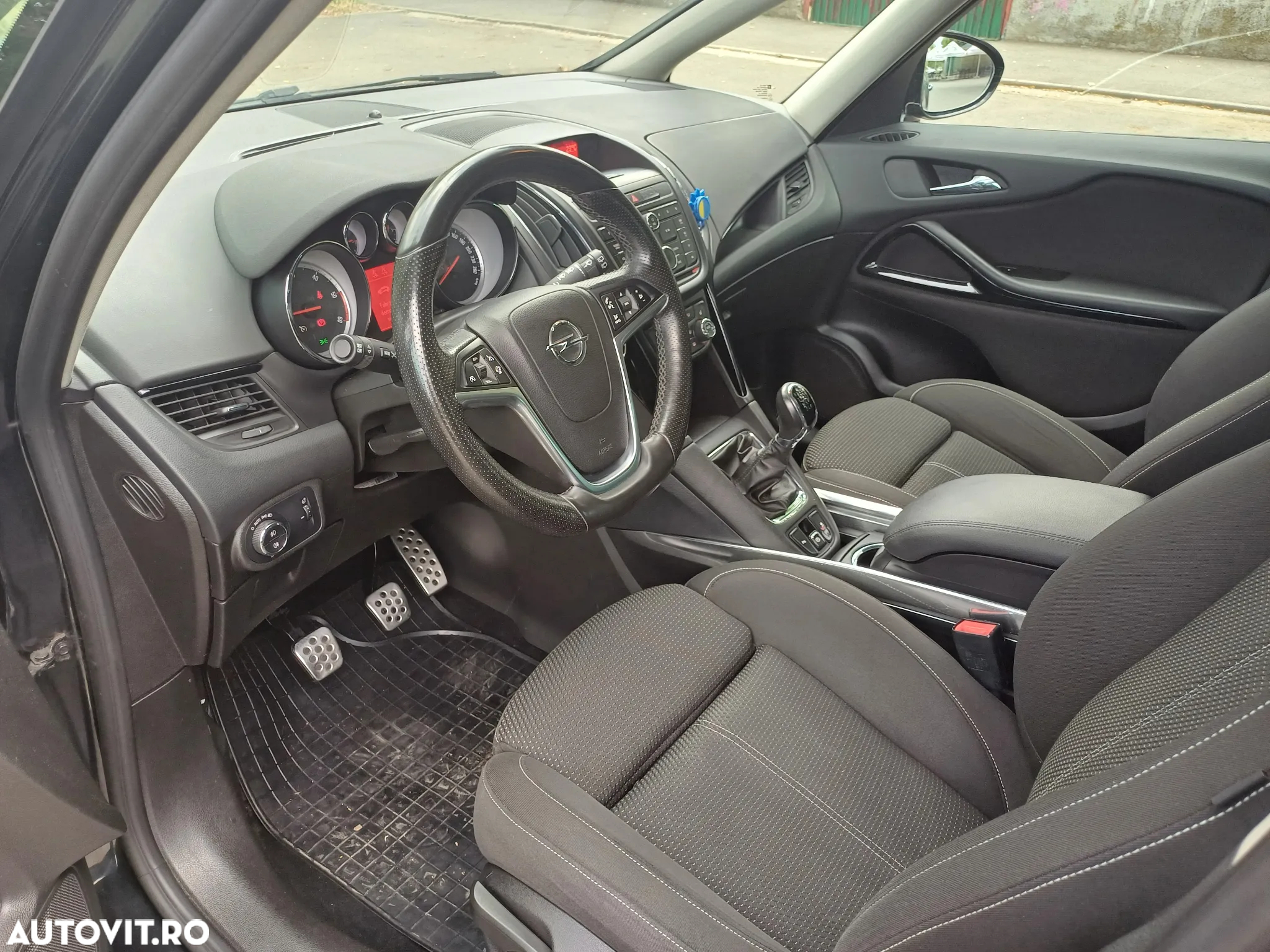 Opel Zafira Tourer 2.0 CDTI Active - 5