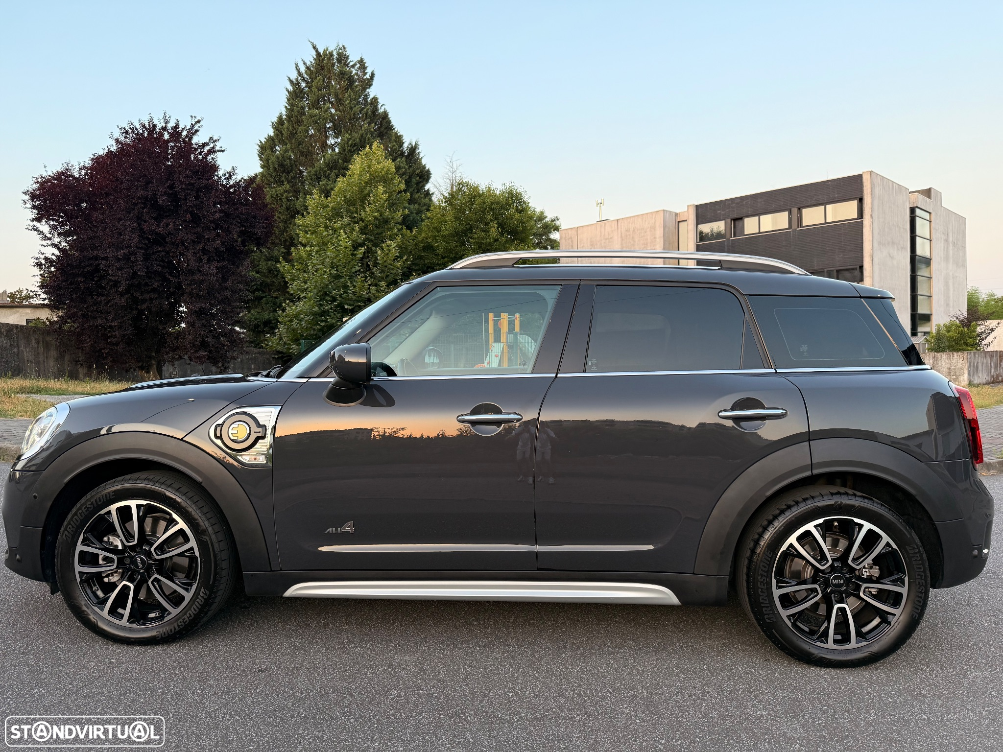 MINI Countryman Cooper SE ALL4 Auto - 4