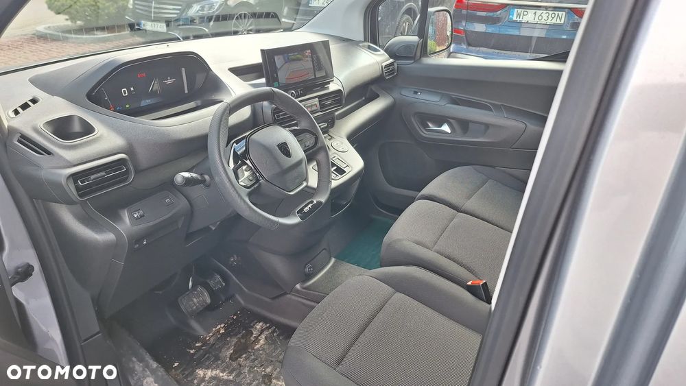 Peugeot Partner Furgon Long 950kg BlueHDi 130 KM S&S EAT8 Bogaty - 16