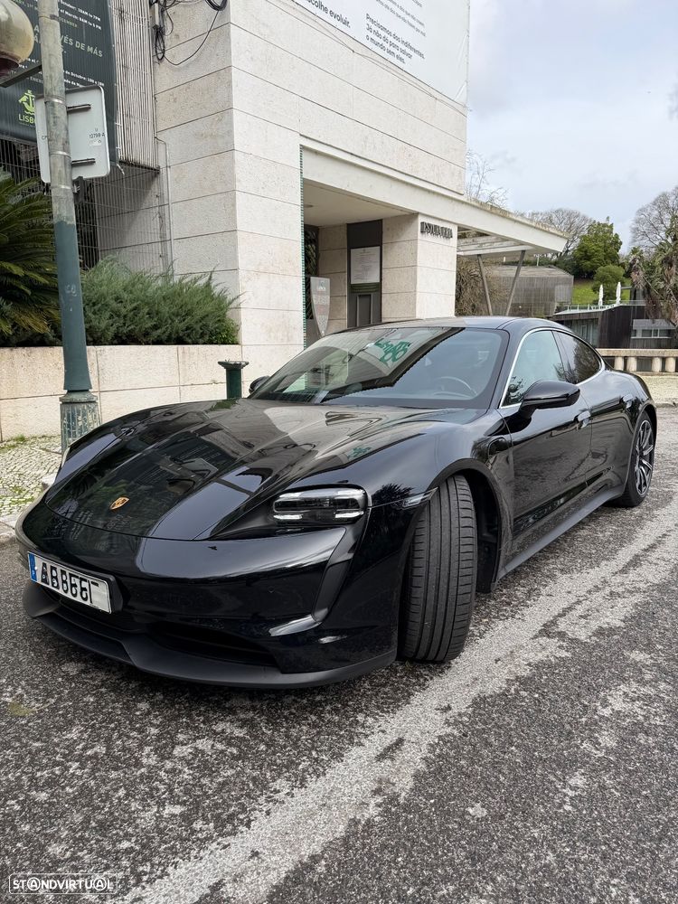 Porsche Taycan 4S - 3