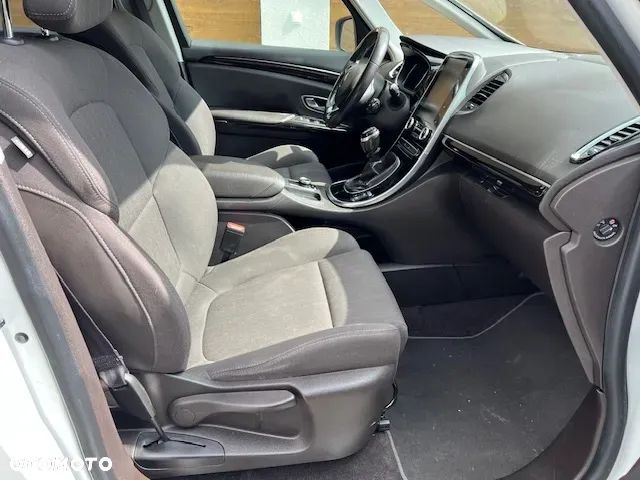 Renault Espace 1.6 dCi Energy Life 7os - 15