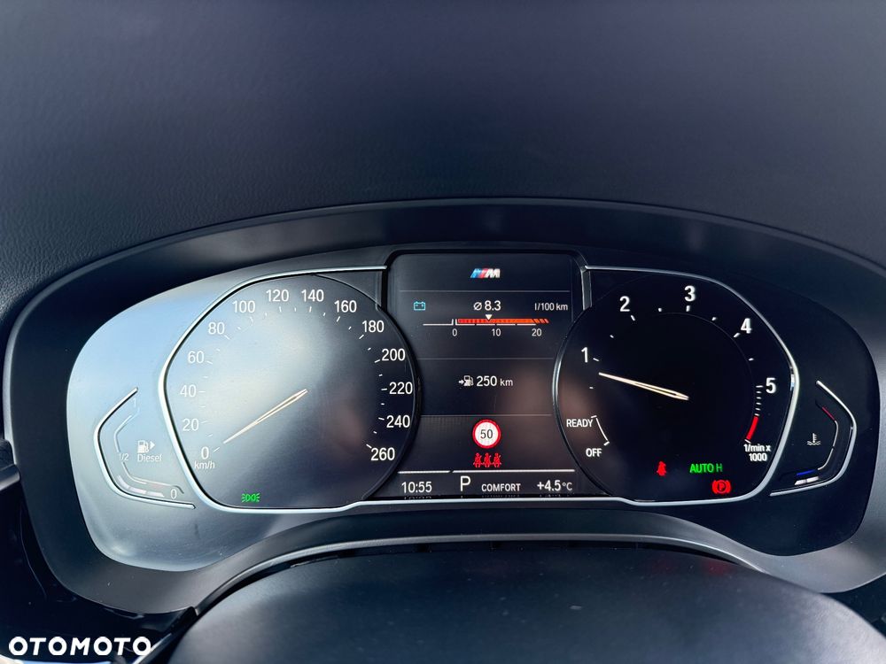 BMW Seria 5 520d xDrive Luxury Line sport - 12