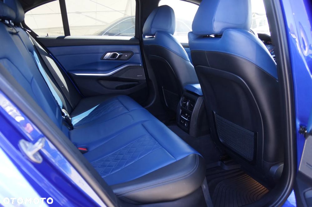 BMW Seria 3 330i xDrive M Sport sport - 36