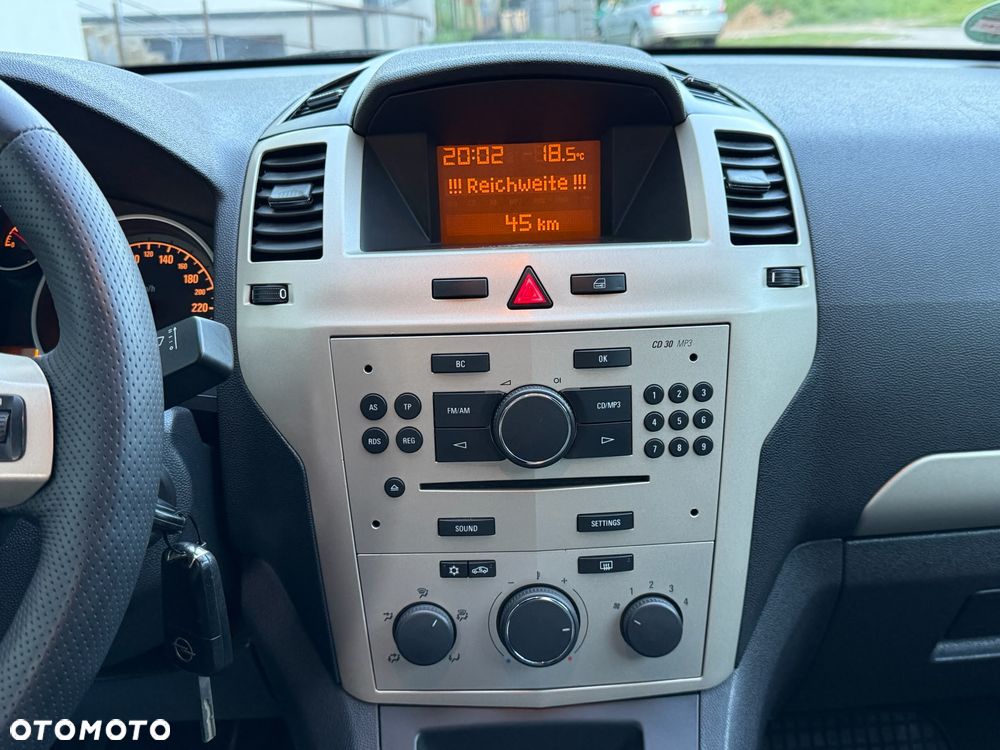 Opel Zafira 1.6 Enjoy - 17