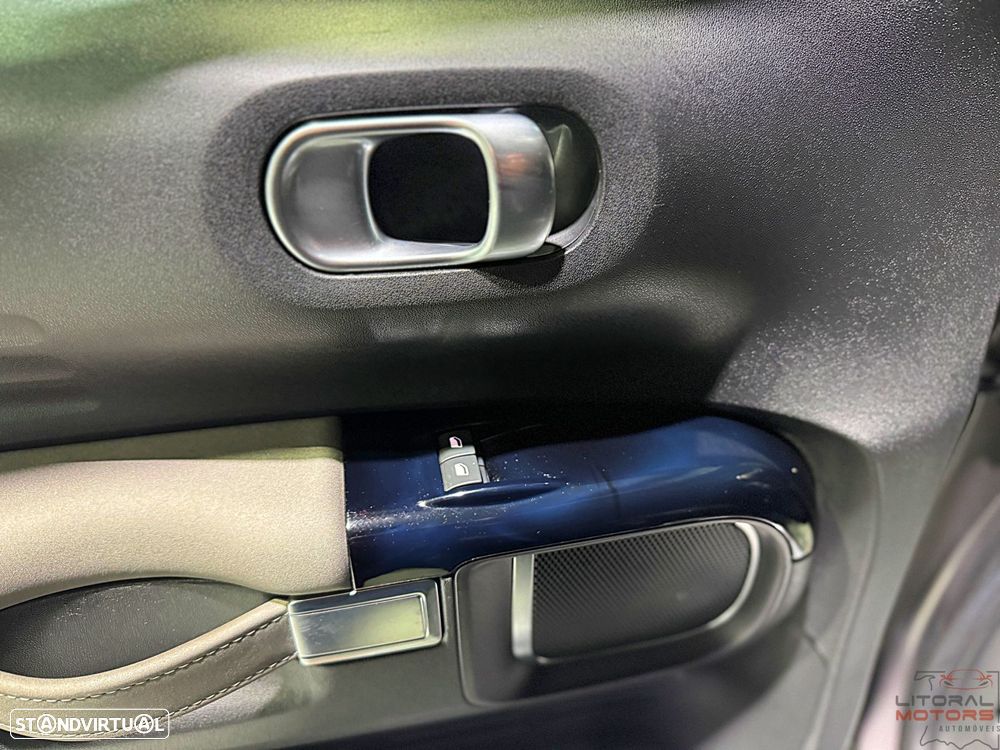 Citroën C4 Cactus 1.2 PureTech Shine EAT6 - 17