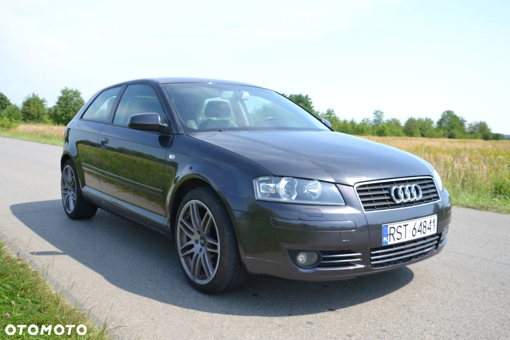 Audi A3 3-drzwiowe 1.6 S Line Sportpaket plus - 24