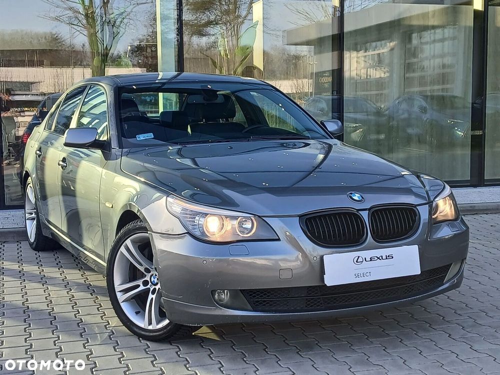 BMW Seria 5 540i - 9
