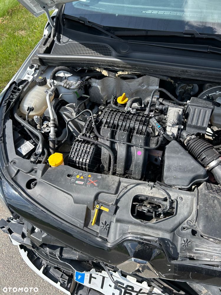 Renault Clio - 28