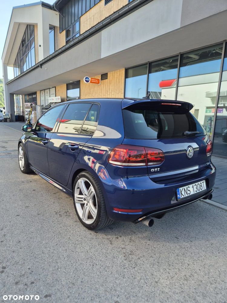 Volkswagen Golf 2.0 GTI DSG Edition 35 - 4