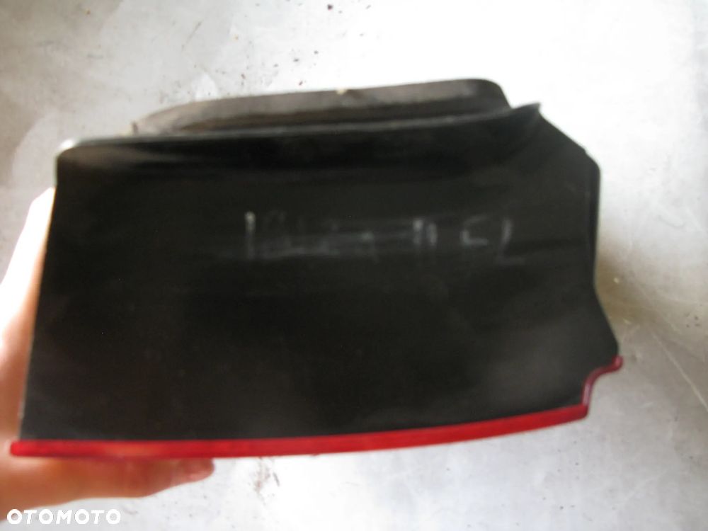 Seat Ibiza II LAMPA TYLNA PRAWA PRAWY TYŁ - 3