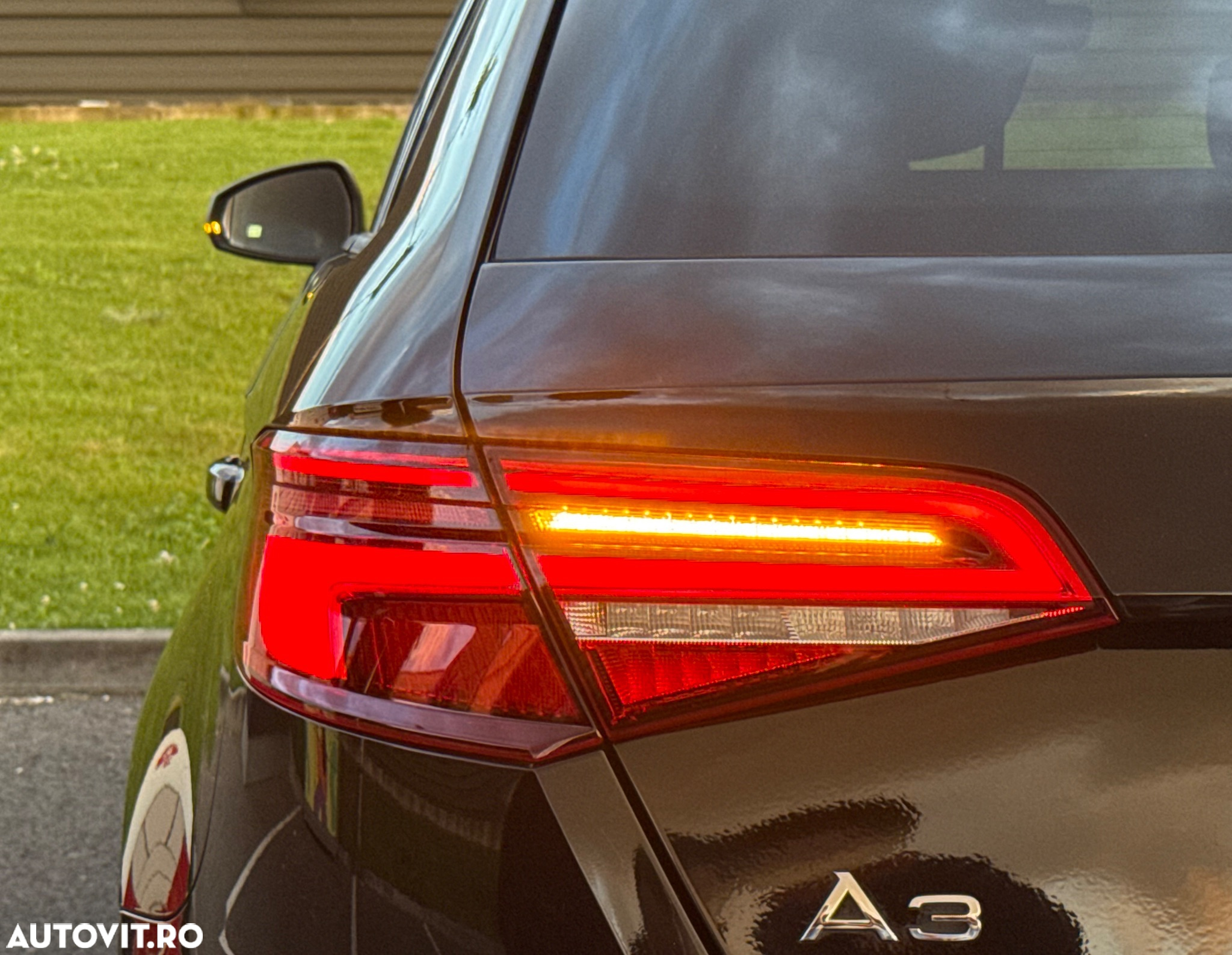 Audi A3 35 TDI Sportback S tronic S line - 16