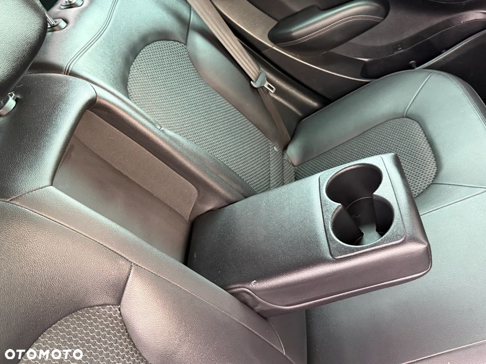 Hyundai ix35 1.7 CRDi 2WD blue Comfort - 17