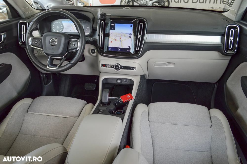 Volvo XC 40 D4 AWD Inscription - 6