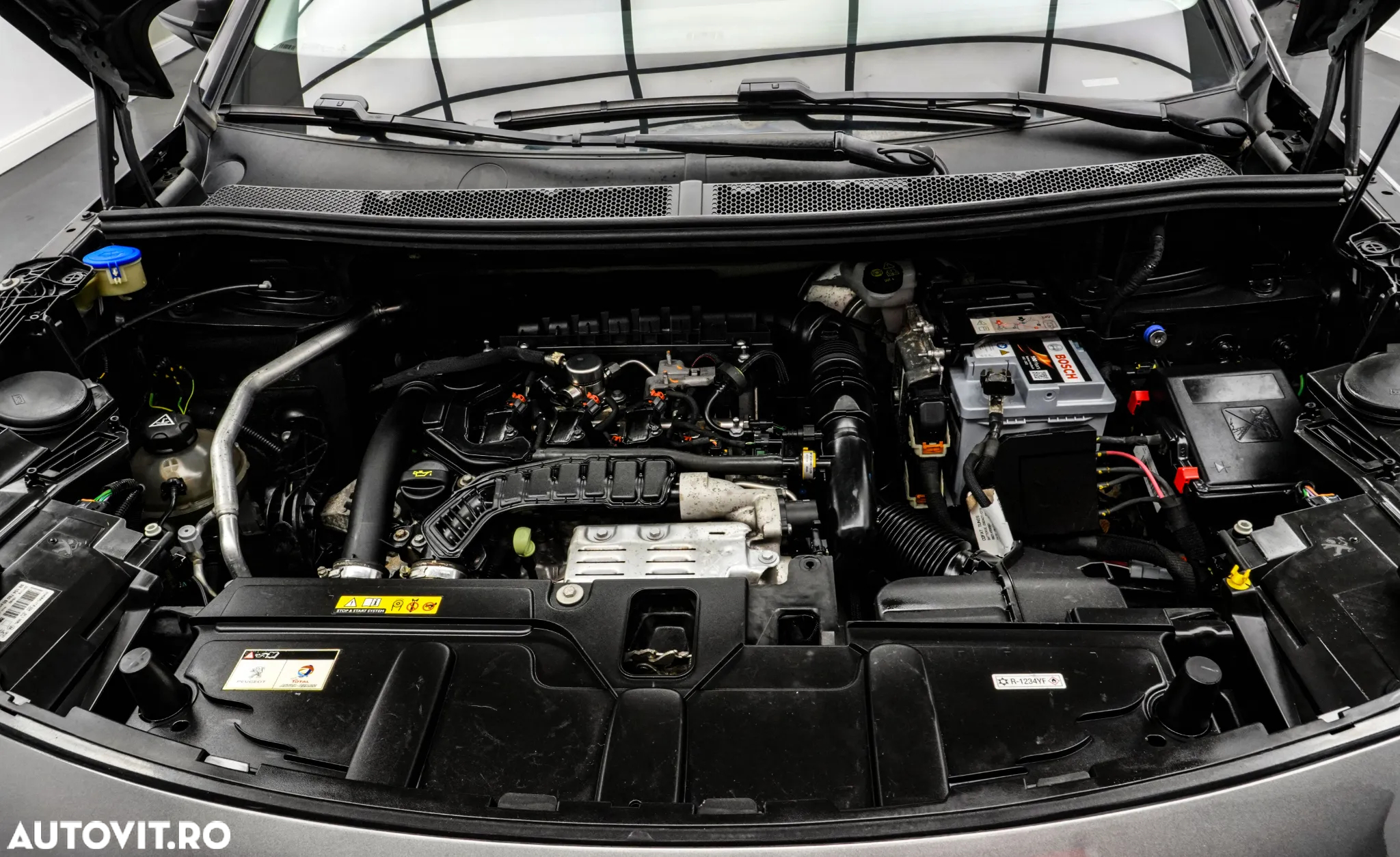Peugeot 5008 1.2 Puretech Turbo s&s Allure - 27