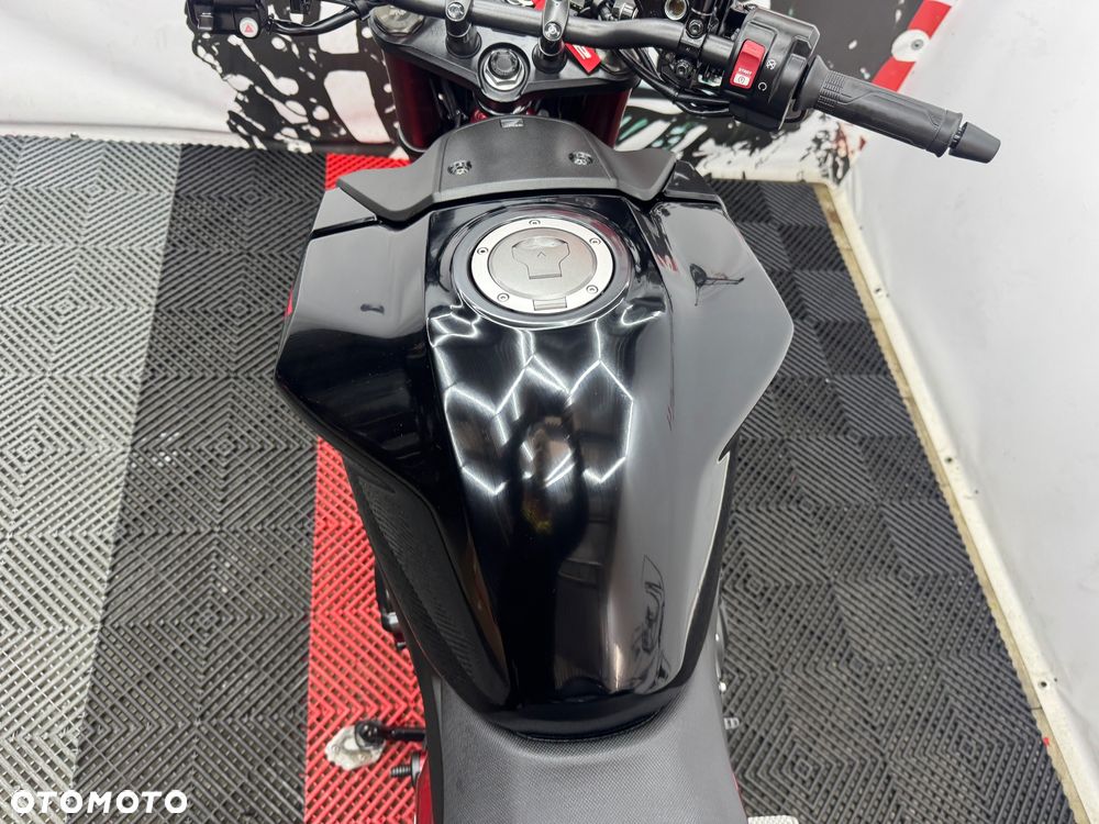 Honda CB - 22
