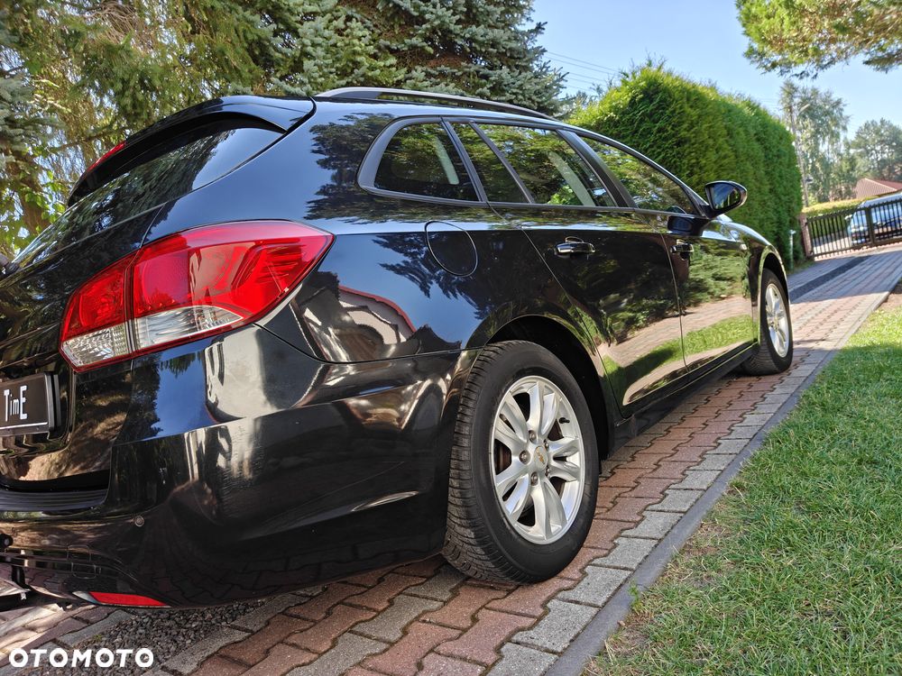 Chevrolet Cruze - 15