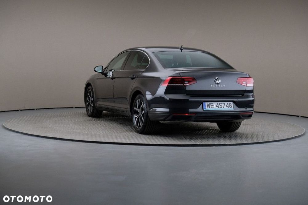 Volkswagen Passat 2.0 TSI Business DSG - 2