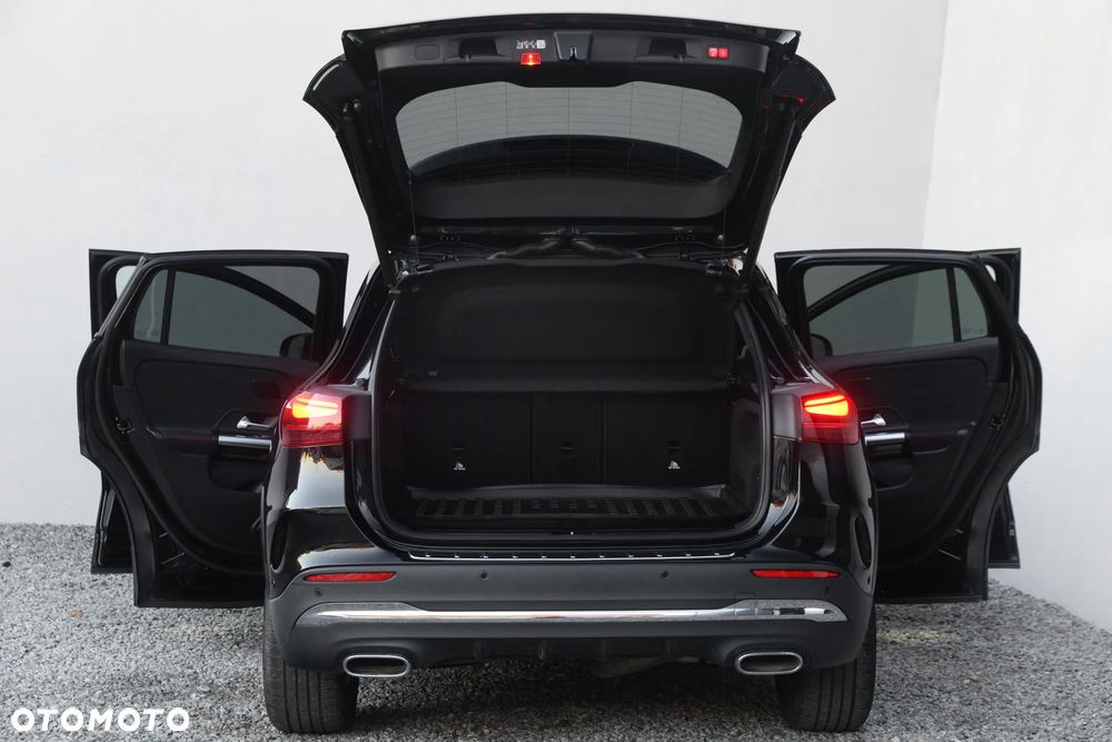 Mercedes-Benz GLA 200 d 4-Matic AMG Line 8G-DCT - 22