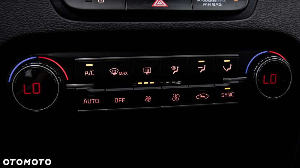 Kia Ceed 1.5 T-GDI M - 20