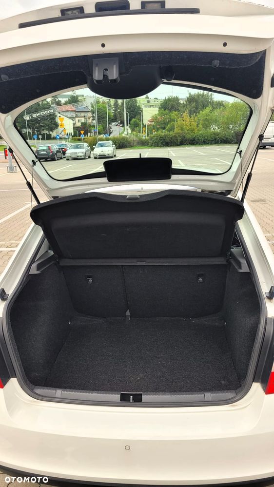 Skoda RAPID 1.2 TSI Ambition - 6