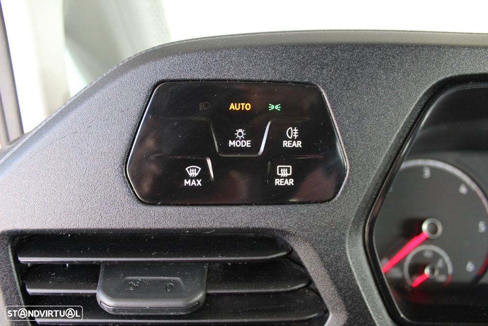 VW Caddy - 16