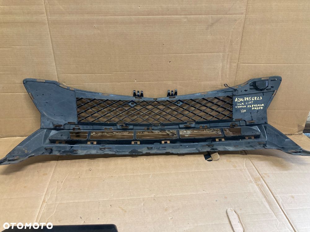 MERCEDES GLK LIFT A2048856823 KRATKA ZDERZAKA PRZÓD - 2