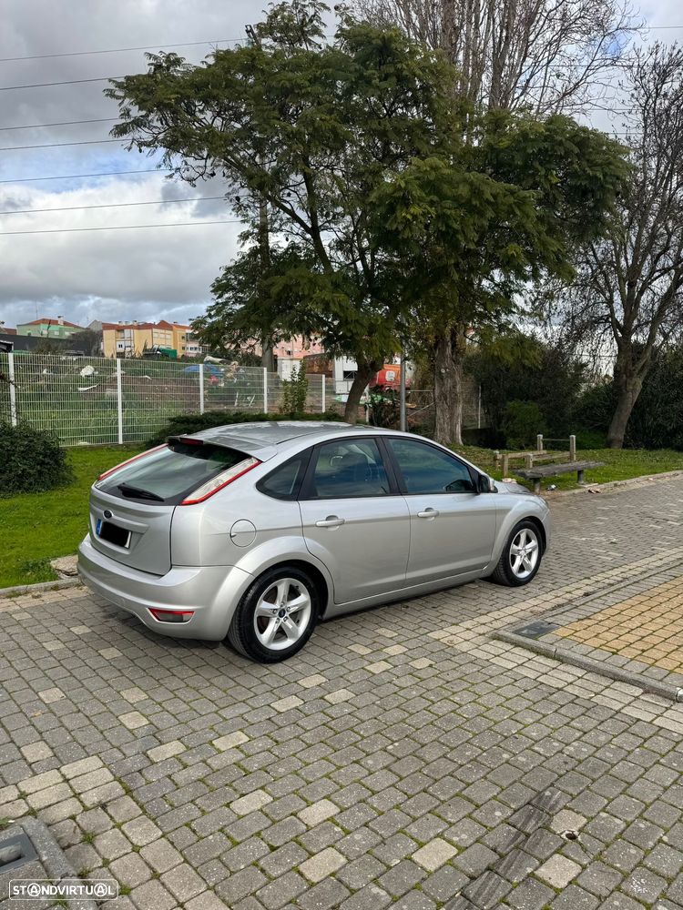 Ford Focus 1.6 TDCi Connection - 4