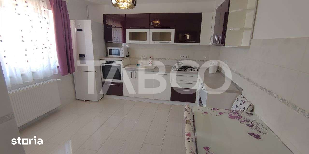 Apartament spatios 2 camere la casa loc parcare in Selimbar - Imagine principală: 3/9