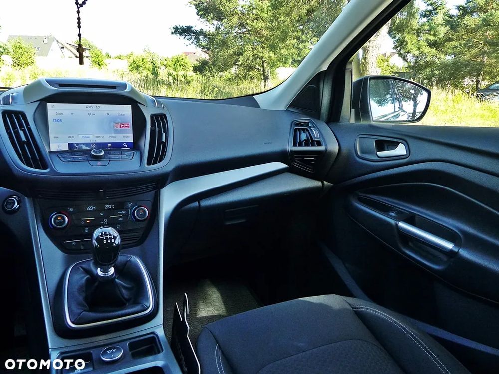 Ford Kuga 2.0 TDCi 4WD Titanium - 37