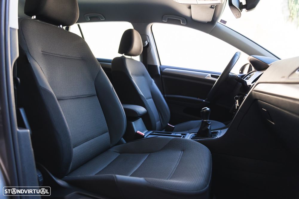 VW Golf 1.6 TDi GPS Edition - 9