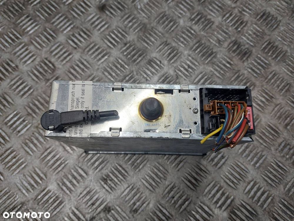 RADIO ODTWARZACZ SKODA SUPERB I SKODA SYMPHONY 1U0035156E - 5