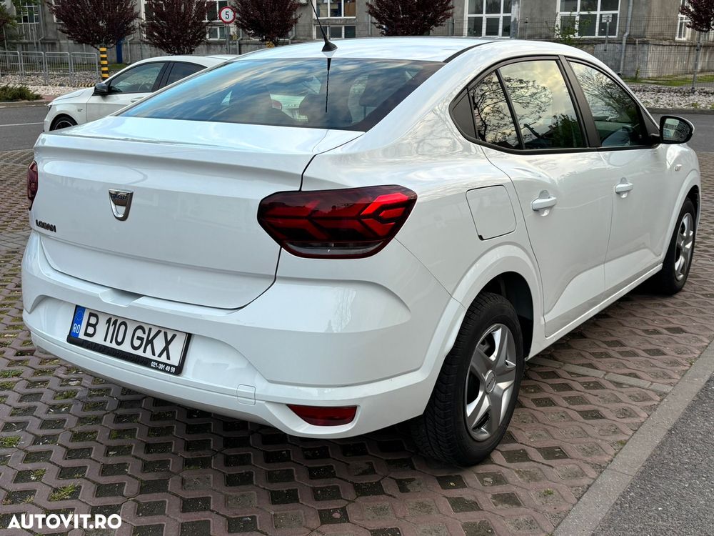 Dacia Logan TCe 90 Essential - 6