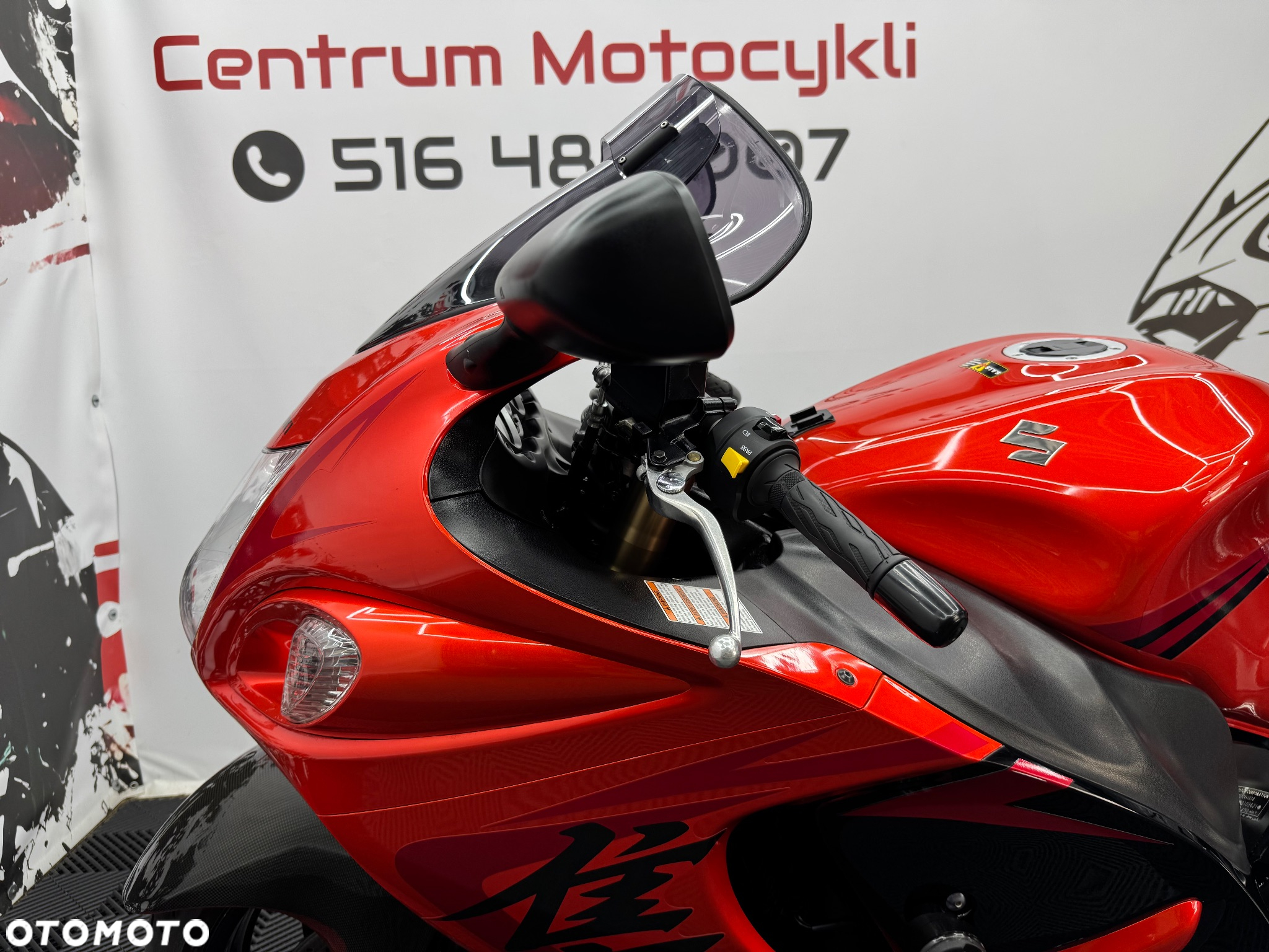 Suzuki GSX-R - 12