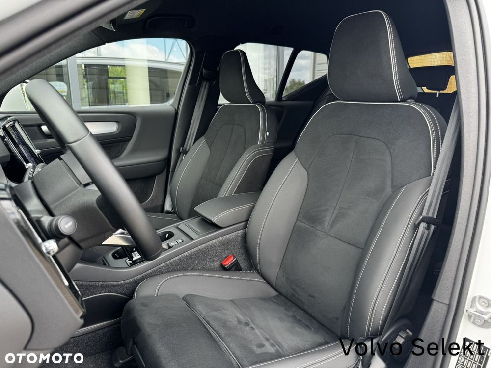 Volvo XC 40 B3 Core - 11
