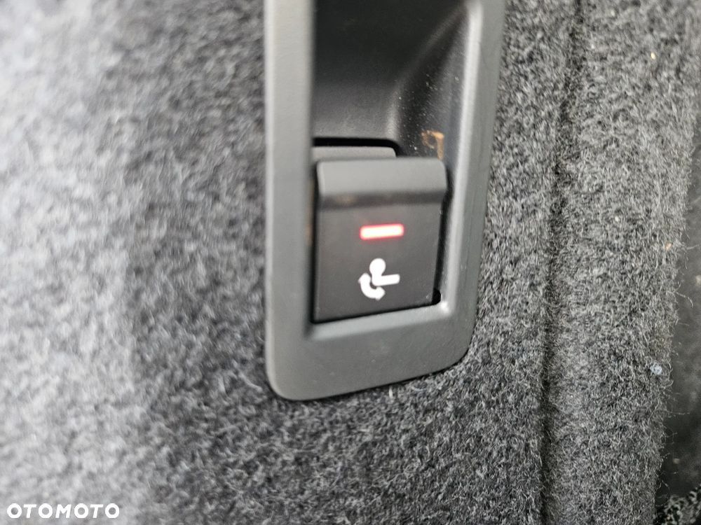 Audi A4 Avant 50 TDI quattro tiptronic S line - 28