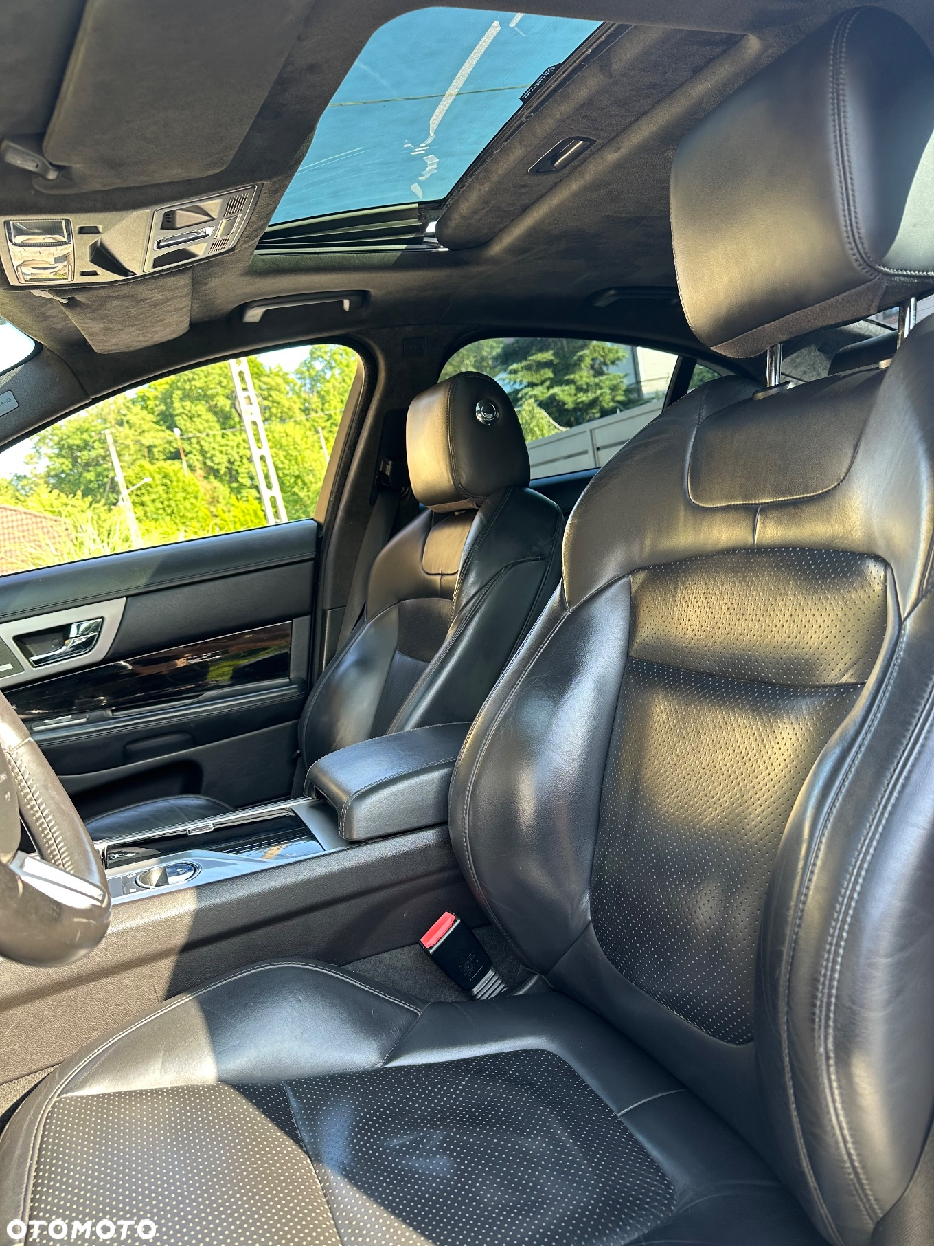 Jaguar XF 3.0 V6 D S Portfolio - 9