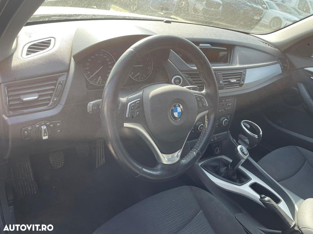 BMW X1 xDrive18d - 5