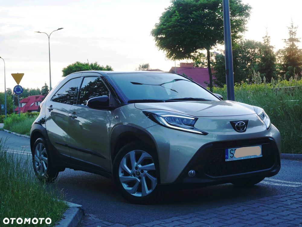 Toyota Aygo X 1.0 VVT-i Executive - 3