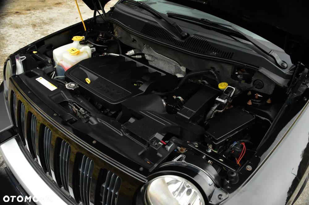 Jeep Compass 2.4 Limited - 27