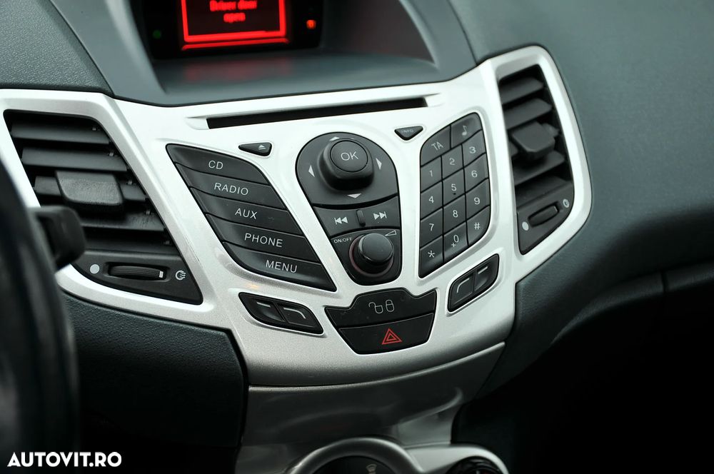 Ford Fiesta - 7