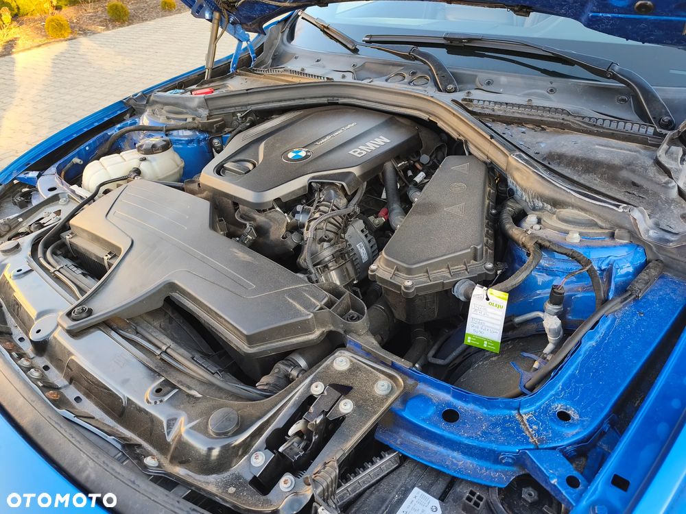 BMW Seria 3 - 25