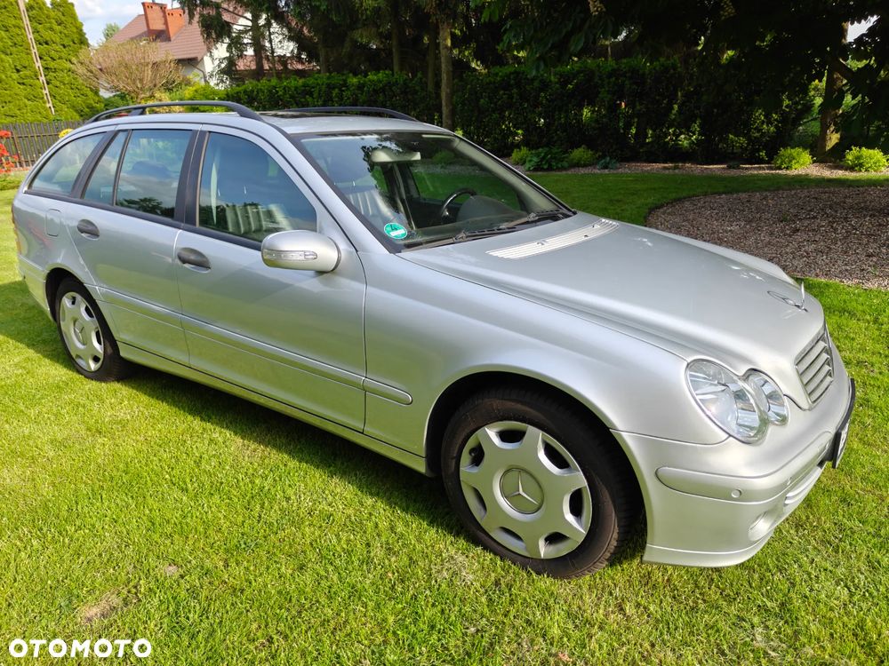 Mercedes-Benz Klasa C 220 T CDI Avantgarde - 2