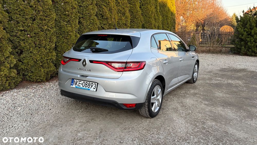Renault Megane ENERGY TCe 130 EXPERIENCE - 12