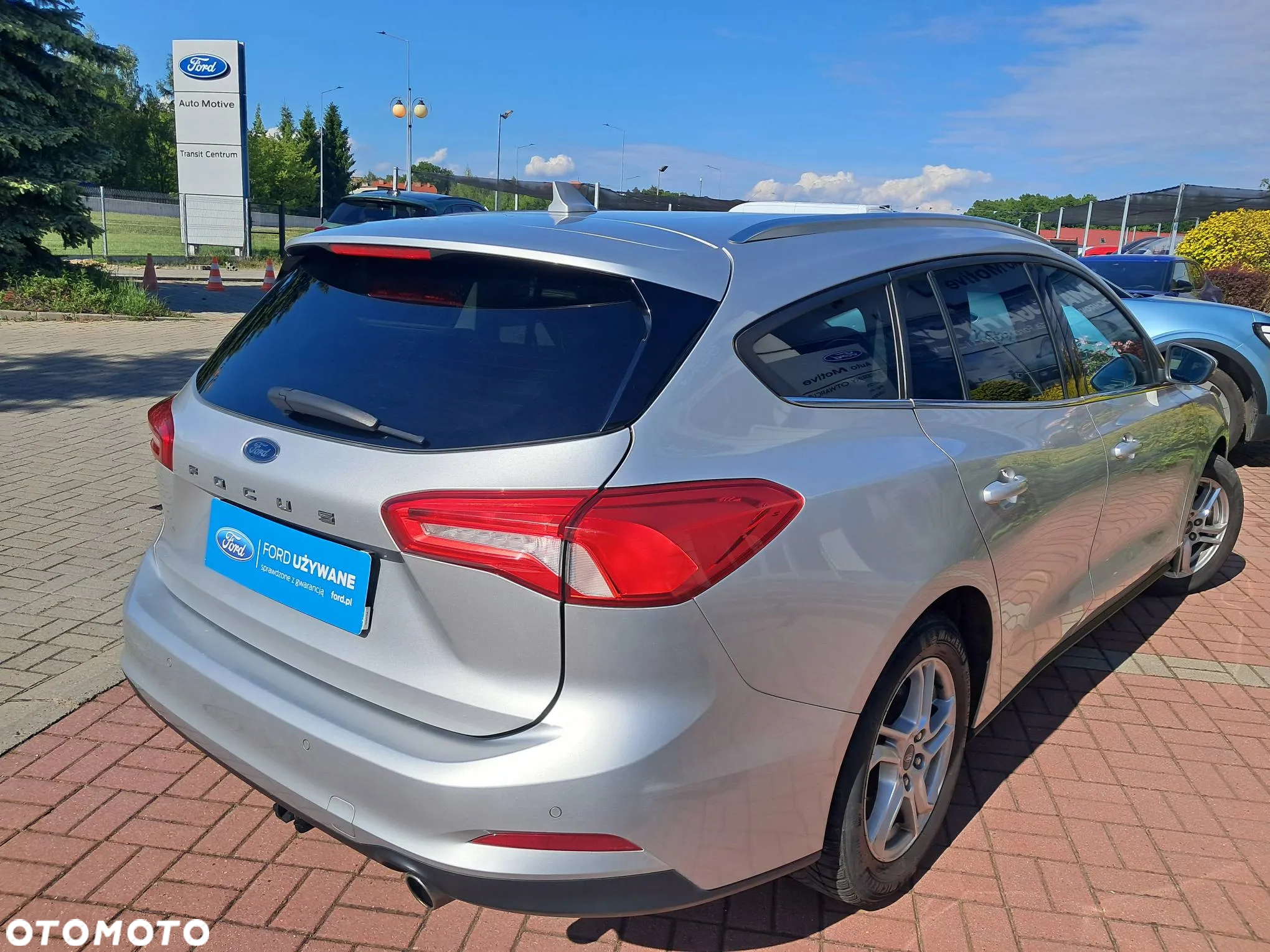 Ford Focus 1.5 TDCi SYNC Edition - 11