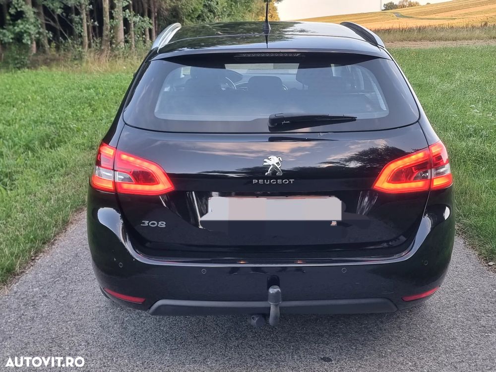 Peugeot 308 1.2 L PureTech Turbo Access - 5